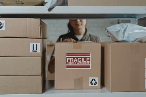 produk yang sudah siap untuk didistribusi ke pelanggan