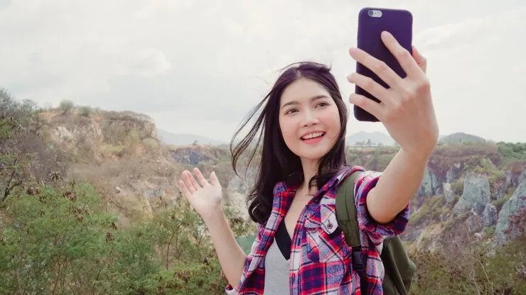 Travel Blogger, contoh pekerjaan keliling dunia.