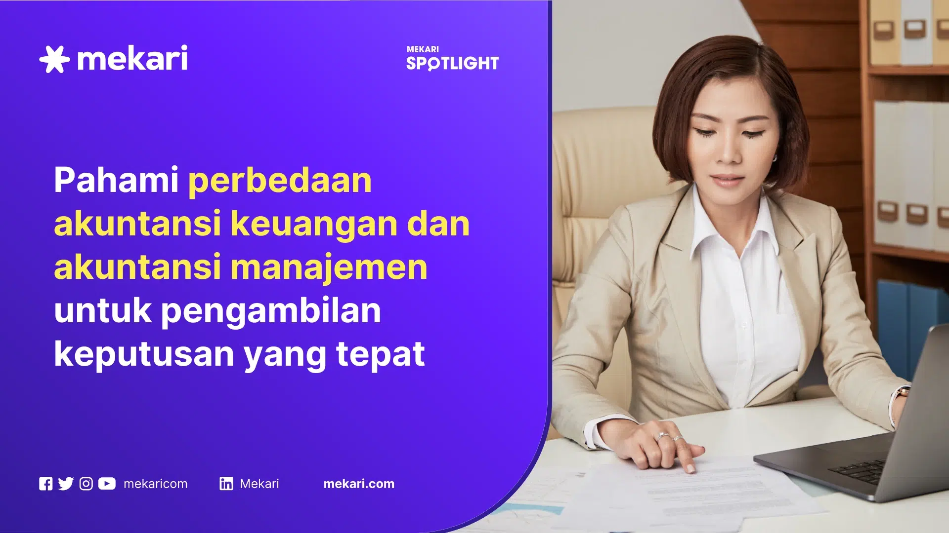 Ilustrasi Karyawan Sedang Memahami Perbedaan Akuntansi Keuangan dan Akuntansi Manajemen