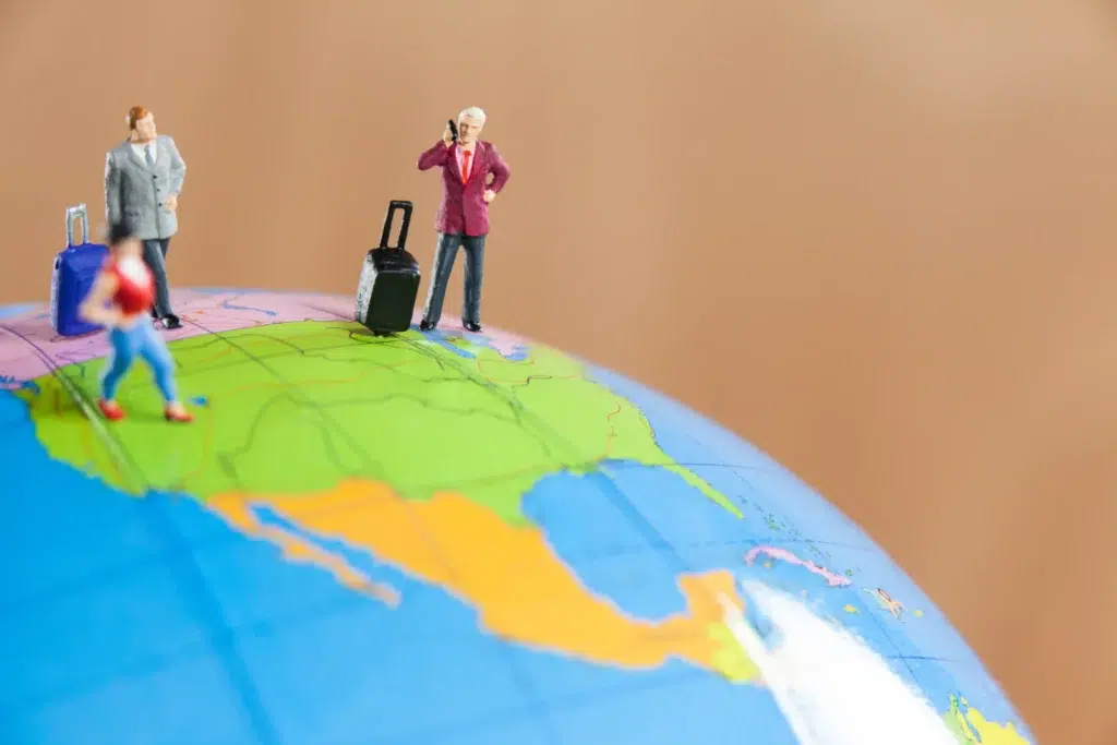 Illustration of foreign business exxpansion to Indonesia